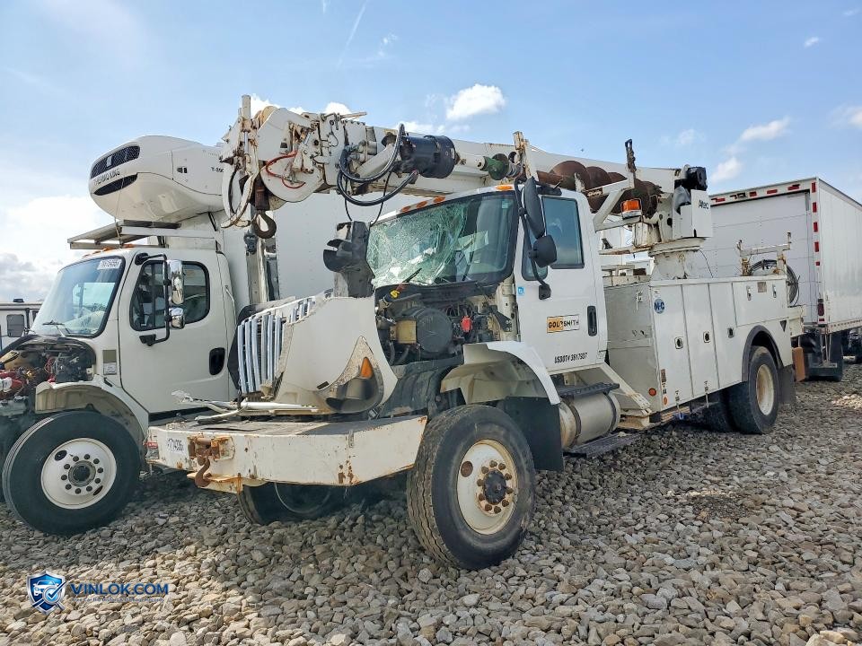 2016 INTERNATIONAL 7300 DIGGER DERRICK TRUCK – Lot 41714336 auction photo
