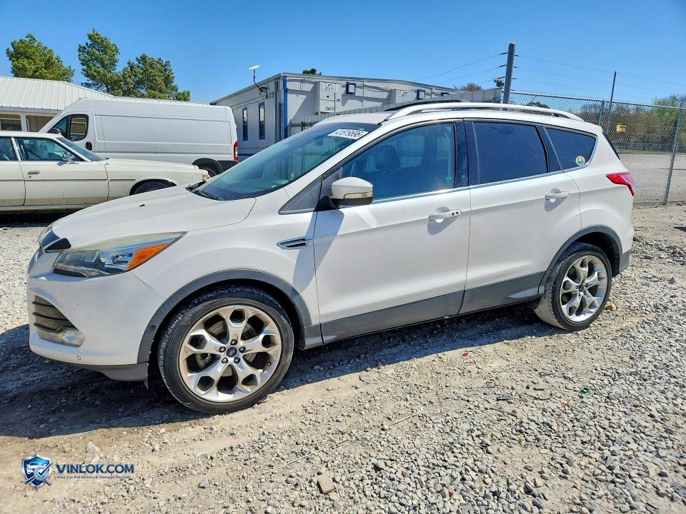 2016 FORD ESCAPE TITANIUM – Lot 41819696 auction photo