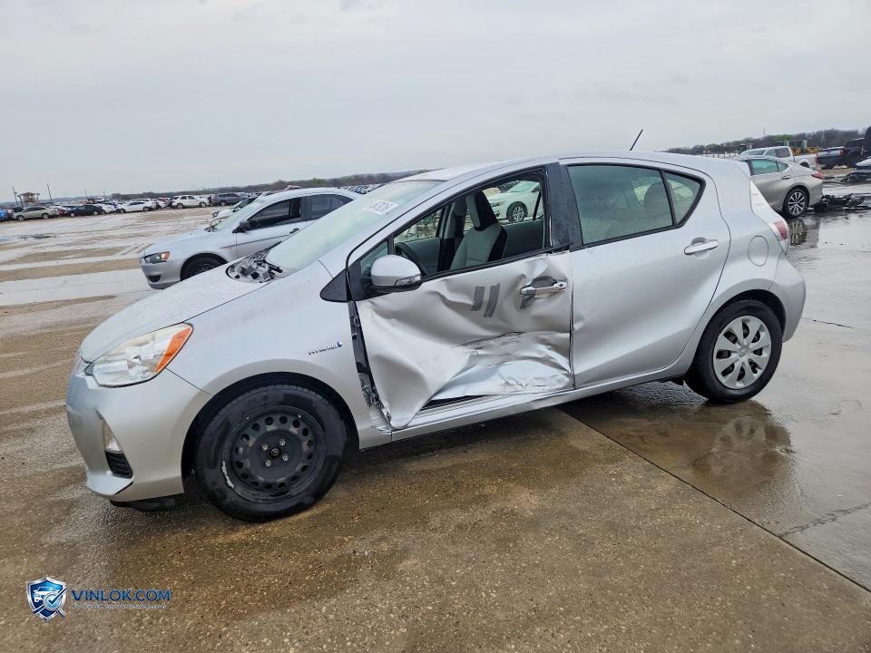 2014 TOYOTA PRIUS C ONE – Lot 45479216 auction photo