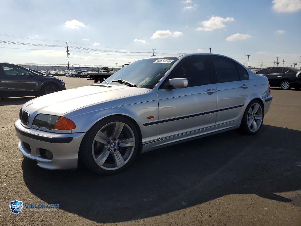 2001 BMW 325 I – Lot 45671696 auction photo