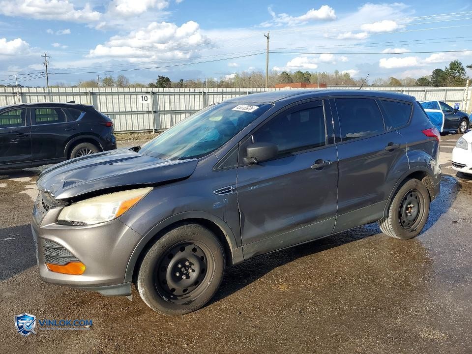 2014 FORD ESCAPE S – Lot 45678926 auction photo