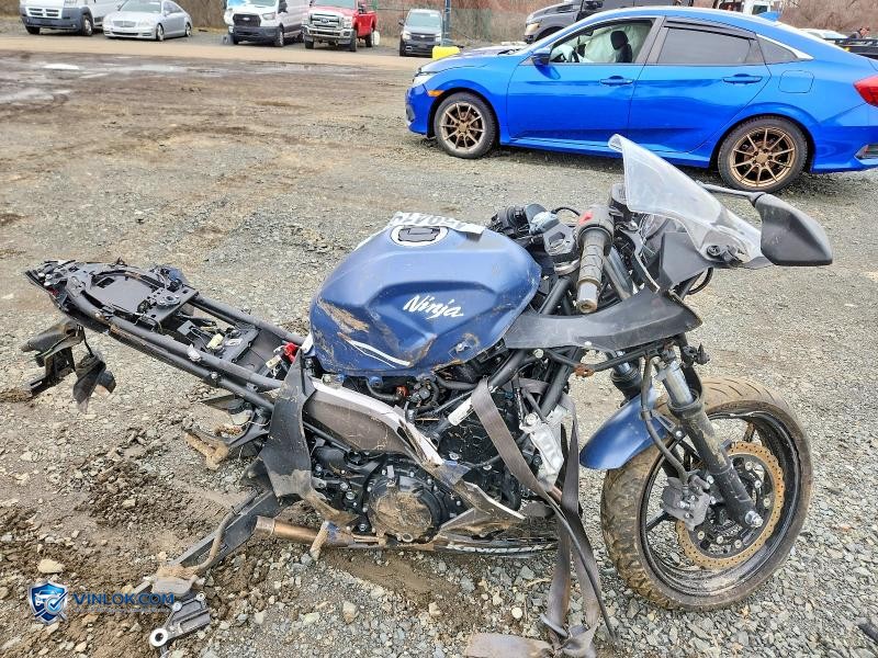 2022 KAWASAKI EX400 – Lot 45941976 auction photo