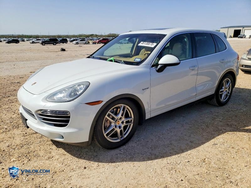 2014 PORSCHE CAYENNE S HYBRID – Lot 46138876 auction photo