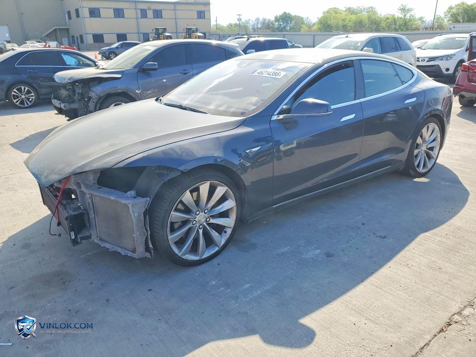 2015 TESLA MODEL S – Lot 46214386 auction photo