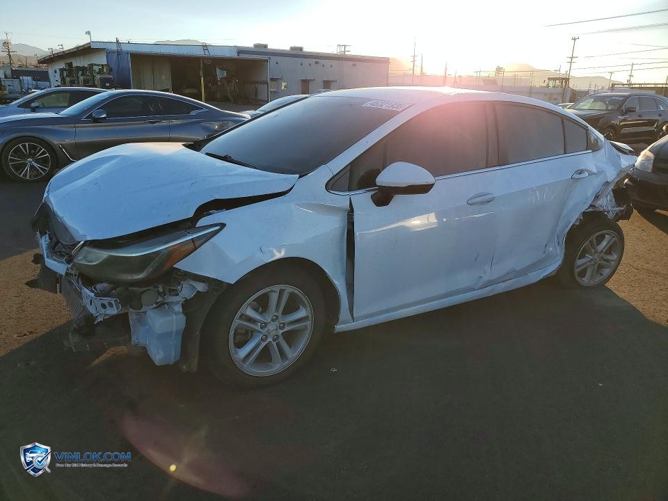 2018 CHEVROLET CRUZE LT – Lot 46321936 auction photo