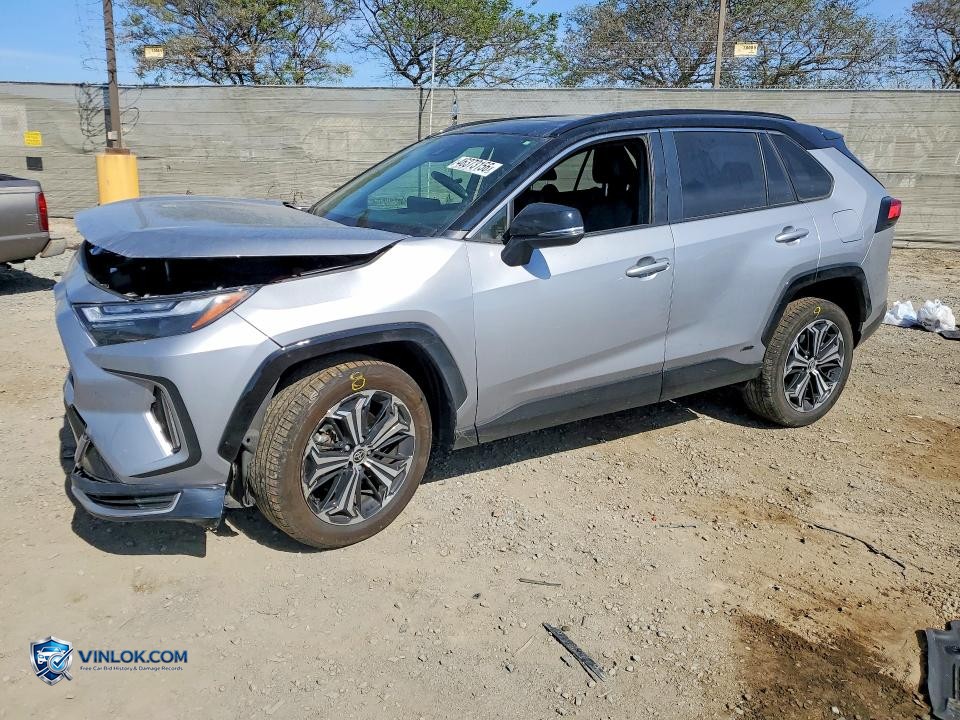 2025 TOYOTA RAV4 PLUG-IN HYBRID XSE – Lot 46373156 auction photo