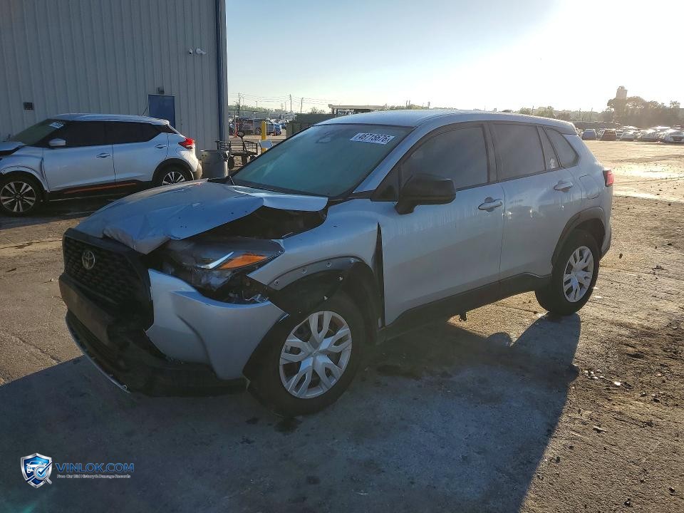2025 TOYOTA COROLLA CROSS L – Lot 46715676 auction photo