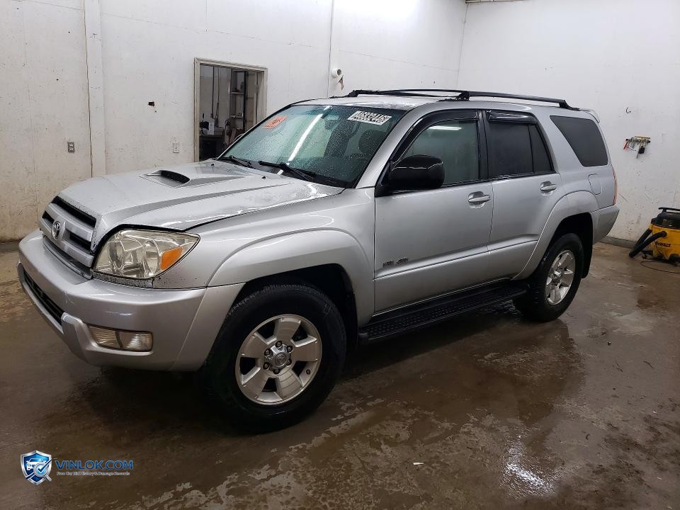 2004 TOYOTA 4RUNNER SR5 – Lot 46832446 auction photo