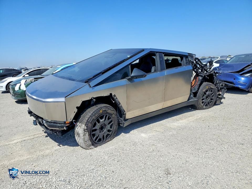 2024 TESLA CYBERTRUCK – Lot 46858816 auction photo
