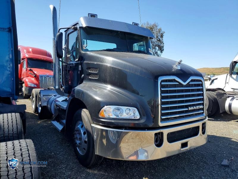 2019 MACK ANTHEM SEMI TRUCK – Lot 46981026 auction photo