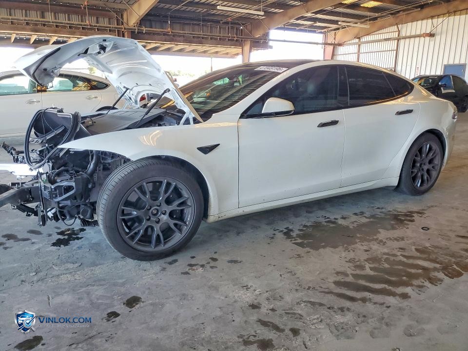 2022 TESLA MODEL S – Lot 47048196 auction photo