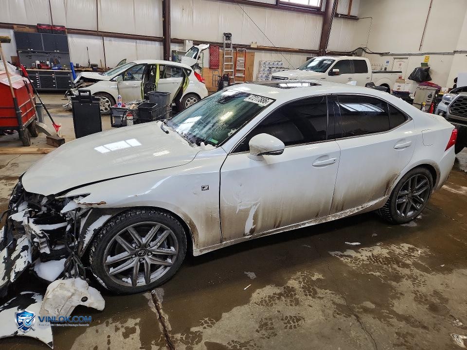 2017 LEXUS IS 300 BASE – Lot 47217886 auction photo