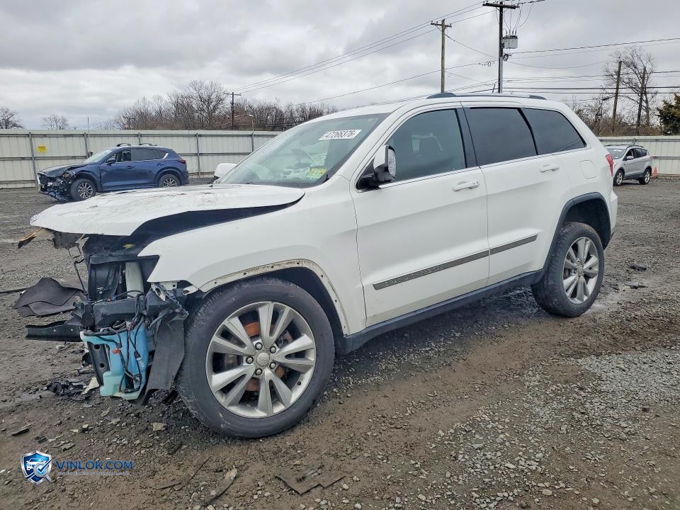 2013 JEEP GRAND CHEROKEE LAREDO – Lot 47266376 auction photo