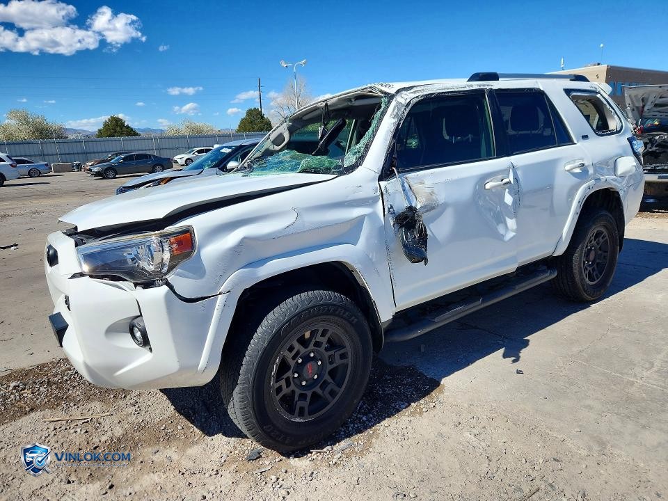 2021 TOYOTA 4RUNNER SR5 – Lot 47458656 auction photo