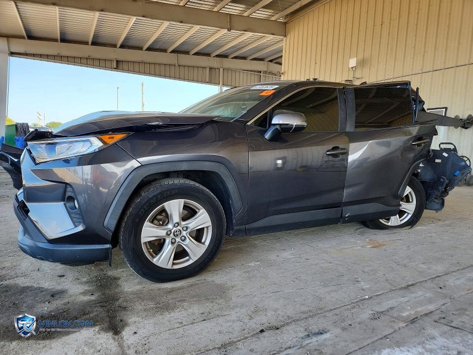 2019 TOYOTA RAV4 XLE – Lot 47463626 auction photo