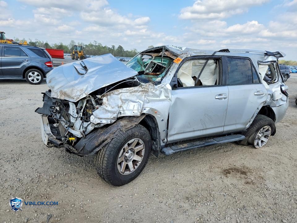 2016 TOYOTA 4RUNNER TRAIL PREMIUM – Lot 47520626 auction photo