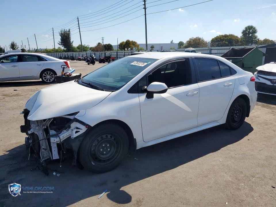 2024 TOYOTA COROLLA LE – Lot 47632276 auction photo