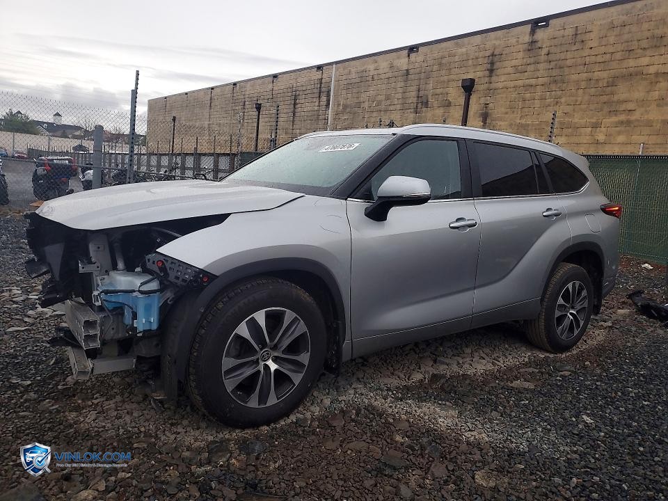 2024 TOYOTA HIGHLANDER XLE – Lot 47807876 auction photo
