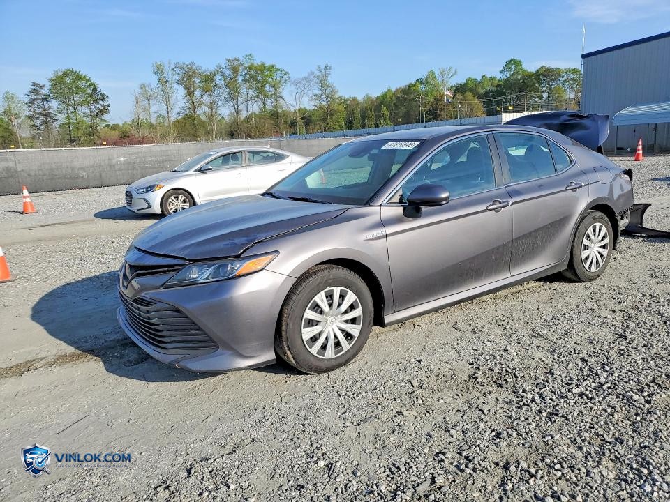 2019 TOYOTA CAMRY HYBRID LE – Lot 47816946 auction photo