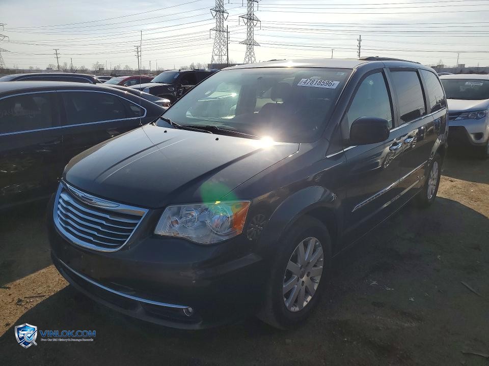 2014 CHRYSLER TOWN & COUNTRY TOURING – Lot 47818596 auction photo