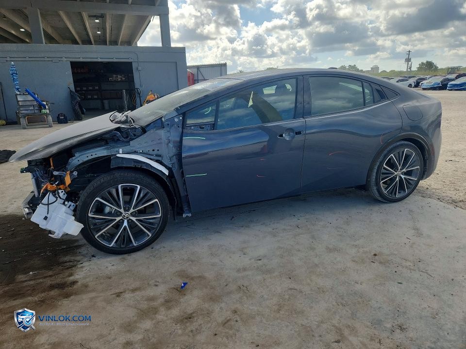 2025 TOYOTA PRIUS XLE – Lot 47931146 auction photo