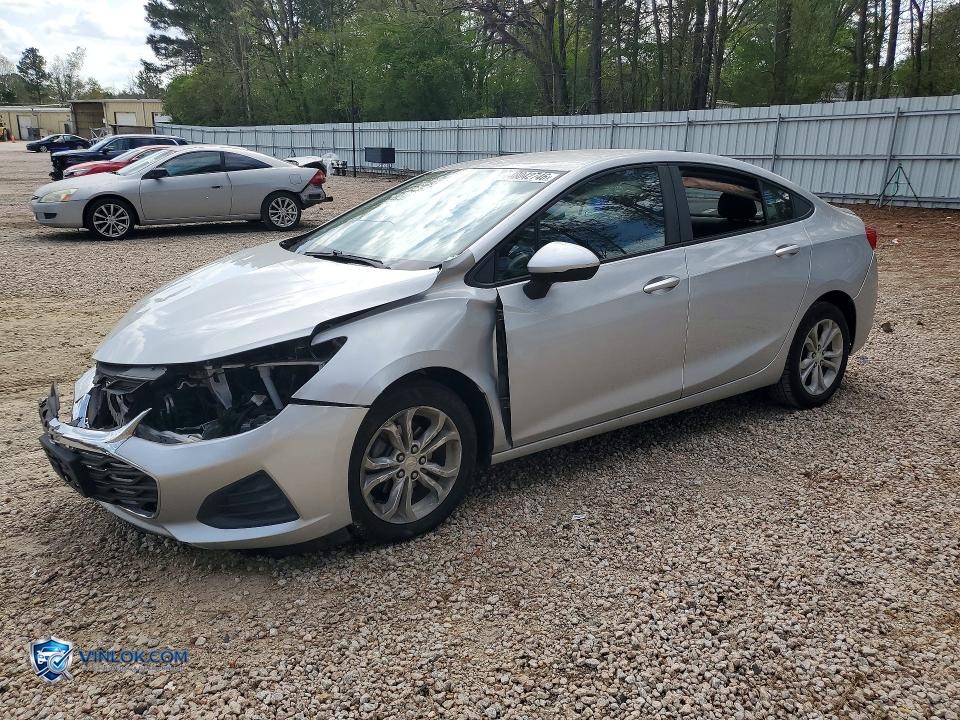 2019 CHEVROLET CRUZE LS – Lot 48042746 auction photo