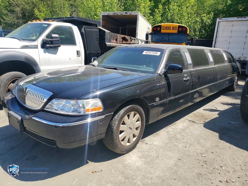2006 LINCOLN TOWN CAR EXECUTIVE – Lot 48267536 auction photo