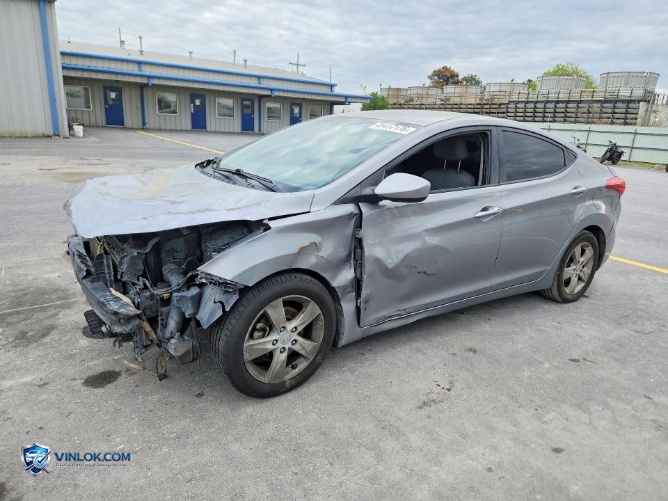 2013 HYUNDAI ELANTRA GLS – Lot 48457176 auction photo