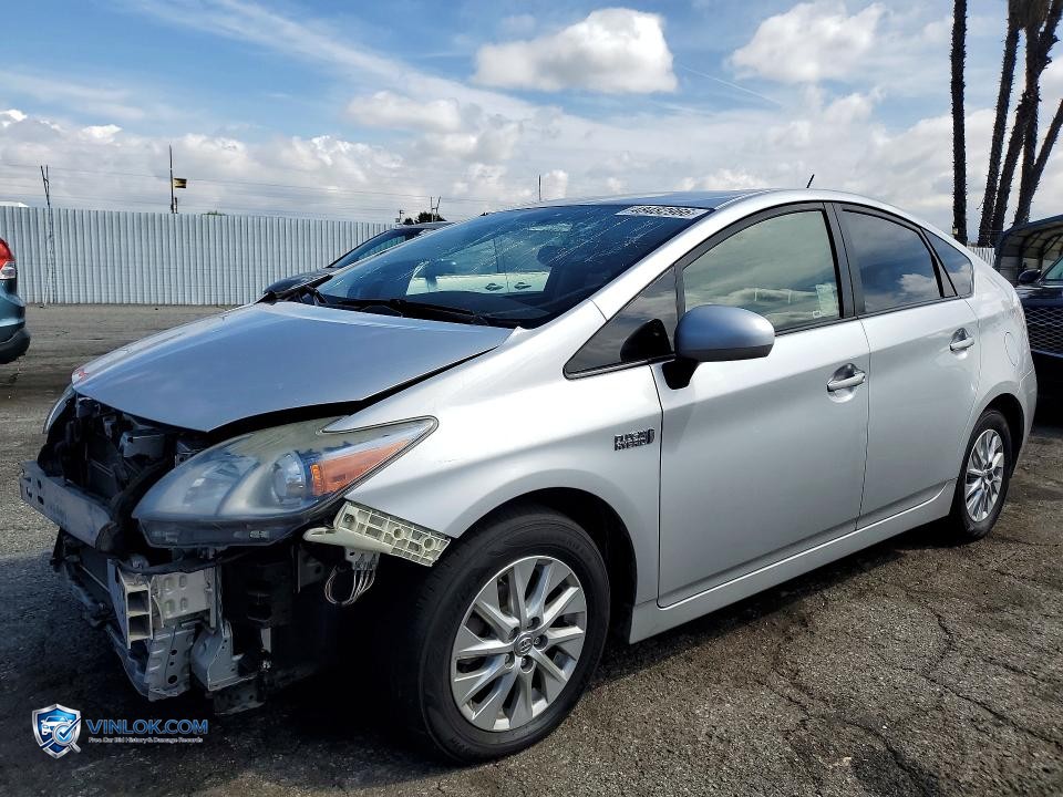 2015 TOYOTA PRIUS PLUG-IN HYBRID ADVANCED – Lot 48482966 auction photo