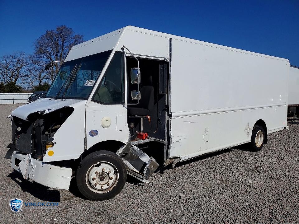 2017 FREIGHTLINER MT45G CHASSIS DELIVERY TRUCK – Lot 48534426 auction photo
