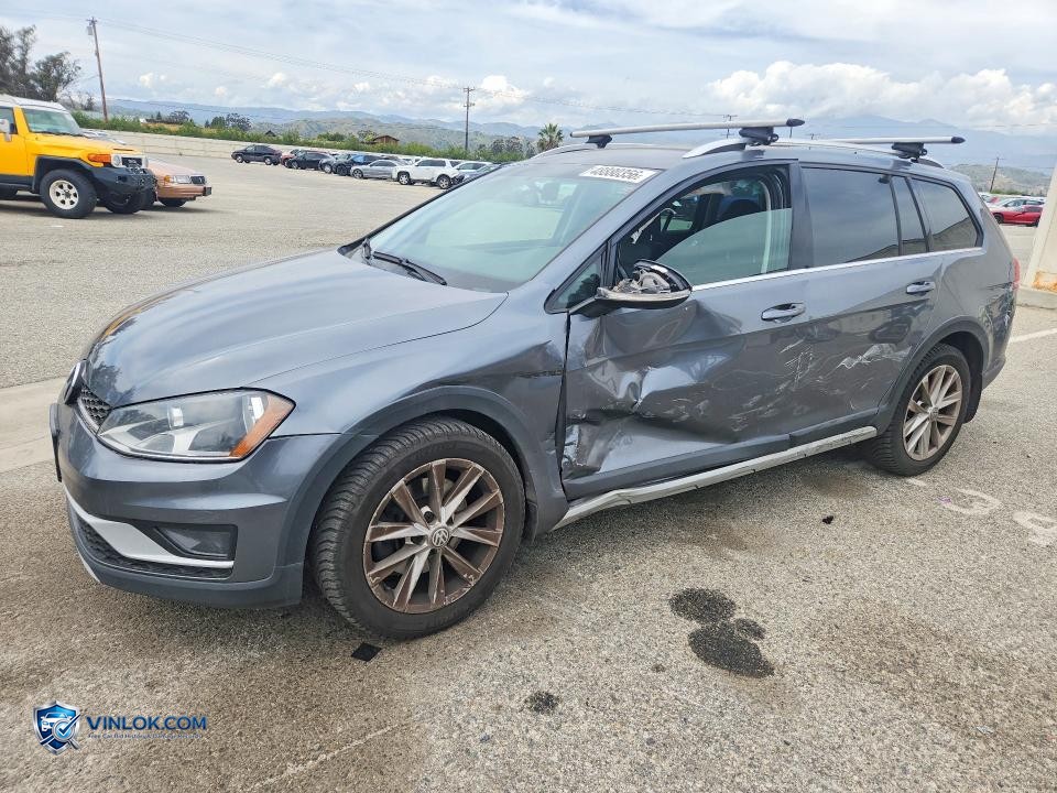 2017 VOLKSWAGEN GOLF ALLTRACK S – Lot 48880356 auction photo