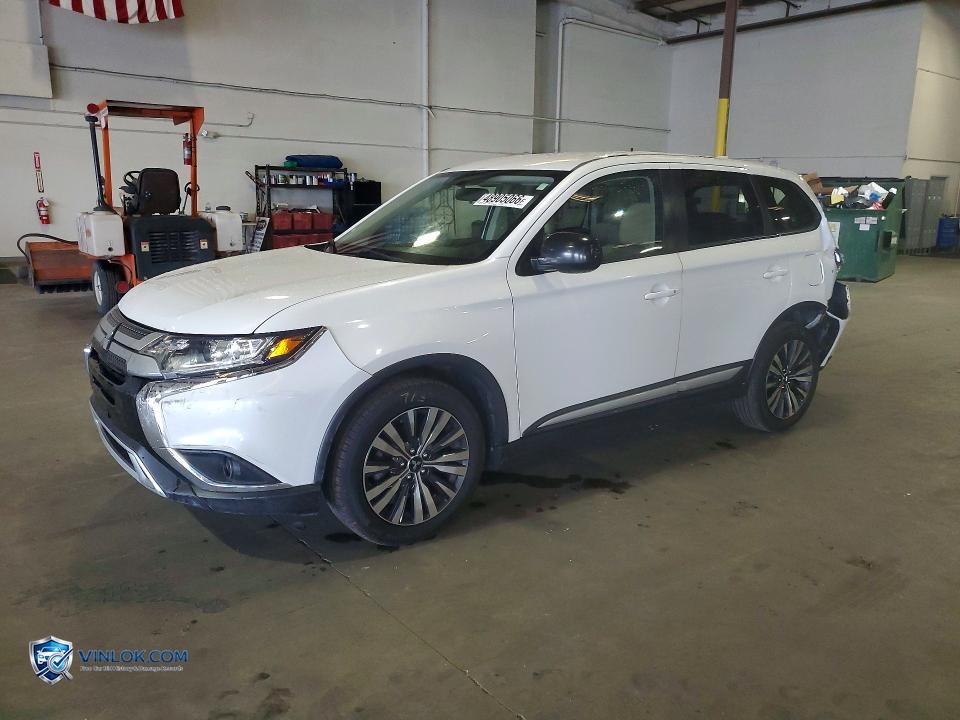 2020 MITSUBISHI OUTLANDER ES – Lot 48905066 auction photo