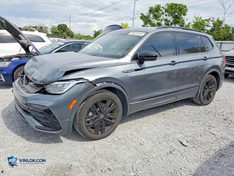 2022 VOLKSWAGEN TIGUAN SE R-LINE BLACK – Lot 48910416 auction photo