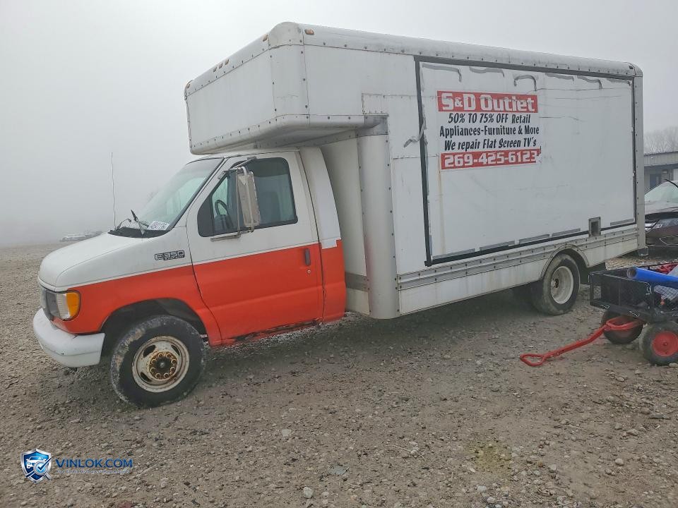 2000 FORD ECONOLINE E350 SUPER DUTY CUTAWAY VAN – Lot 48941136 auction photo