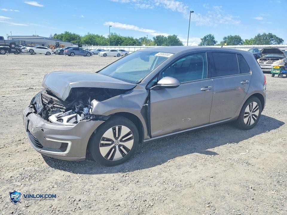 2016 VOLKSWAGEN E-GOLF SE – Lot 48968956 auction photo