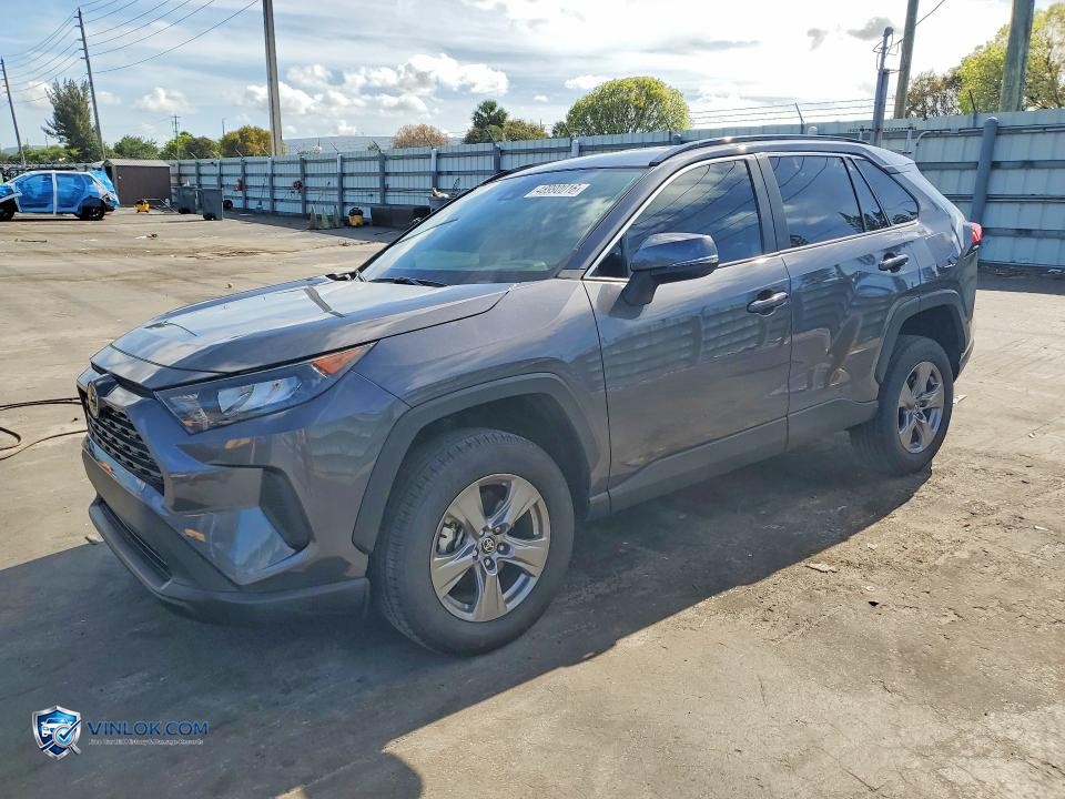 2025 TOYOTA RAV4 XLE – Lot 48990016 auction photo