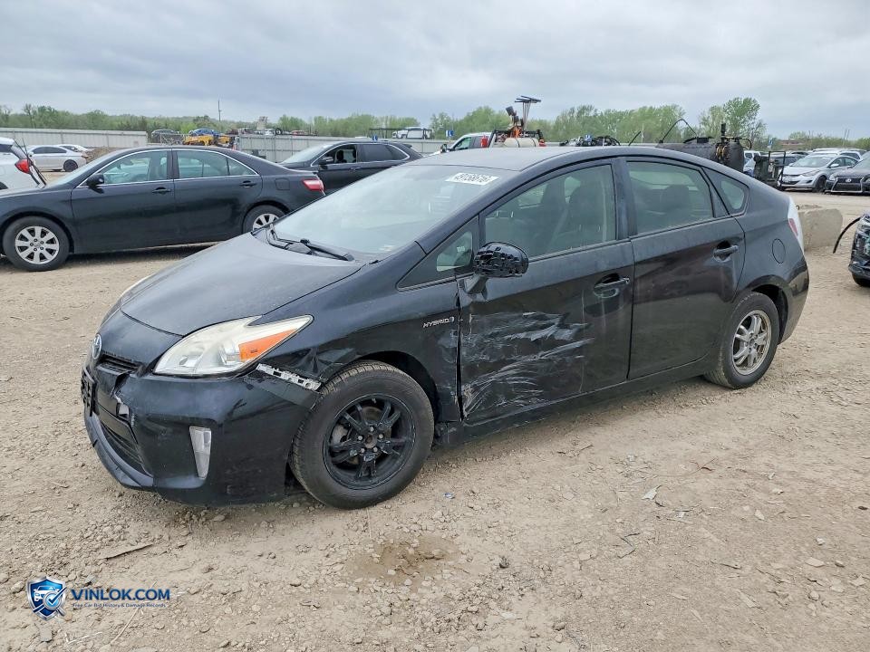 2014 TOYOTA PRIUS TWO – Lot 49158616 auction photo