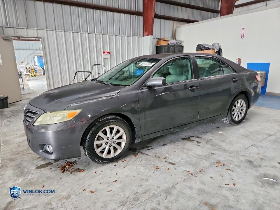 2011 TOYOTA CAMRY XLE – Lot 49175706 auction photo