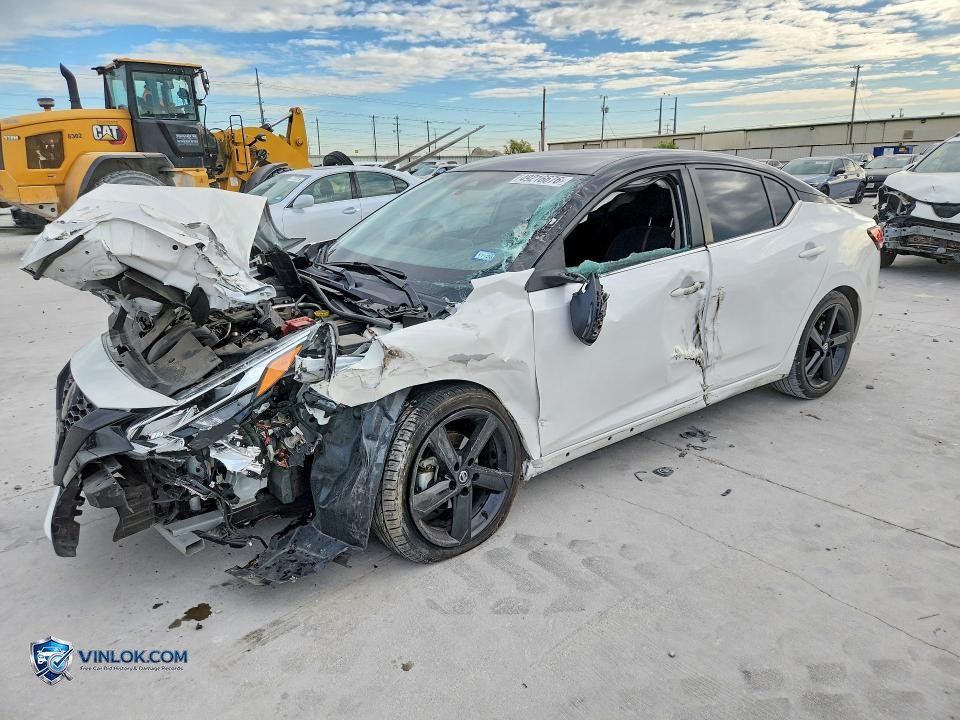 2023 NISSAN SENTRA SR – Lot 49216676 auction photo
