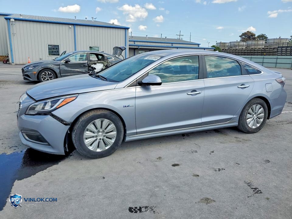 2016 HYUNDAI SONATA HYBRID SE – Lot 49247066 auction photo