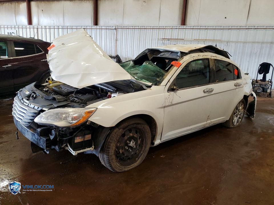 2014 CHRYSLER 200 LX – Lot 49381856 auction photo