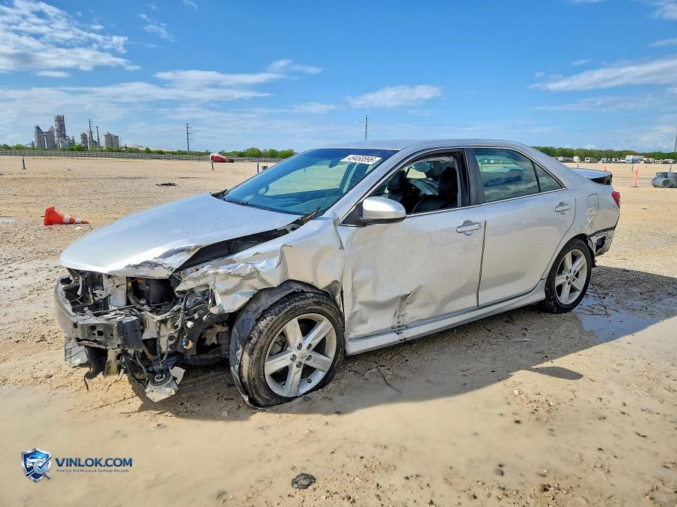 2014 TOYOTA CAMRY SE – Lot 49460896 auction photo