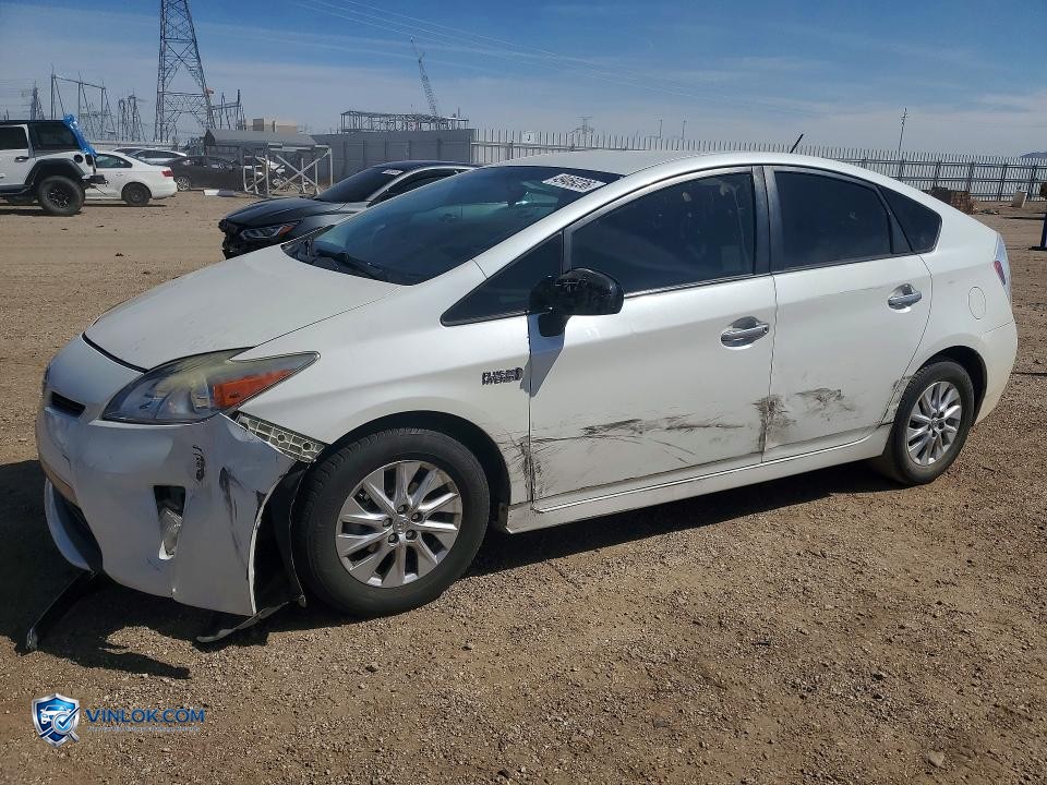 2013 TOYOTA PRIUS PLUG-IN HYBRID BASE – Lot 49469236 auction photo