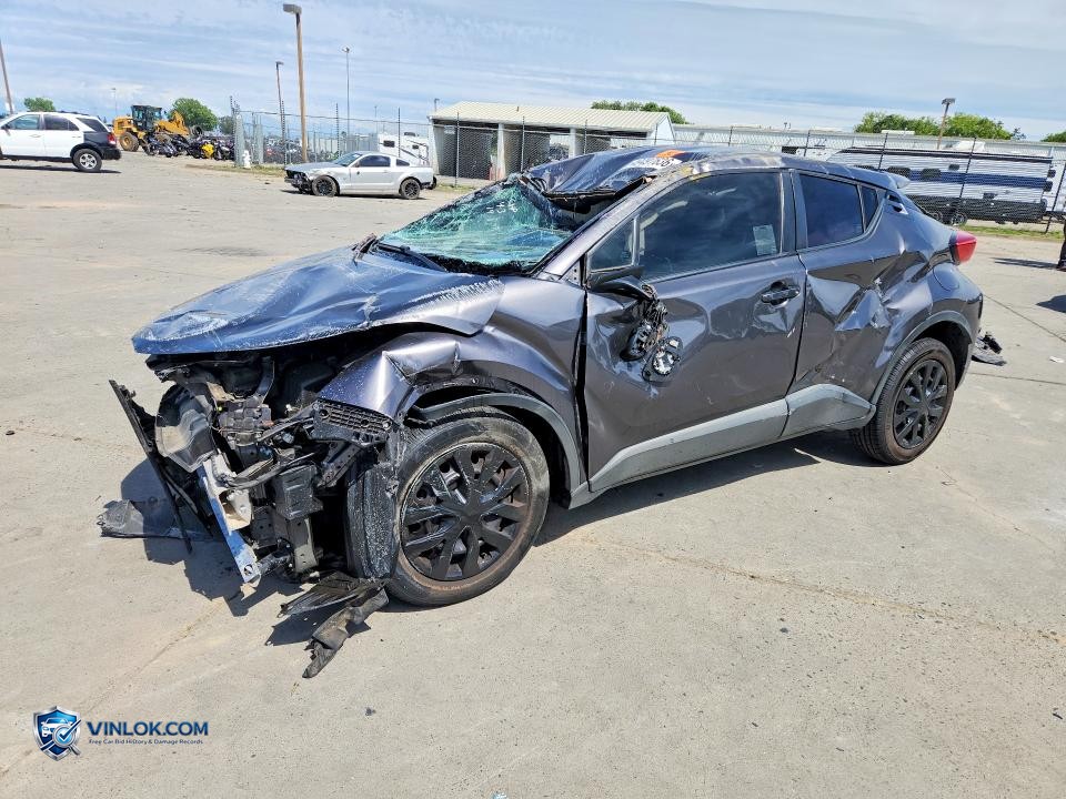 2019 TOYOTA C-HR LE – Lot 49497636 auction photo