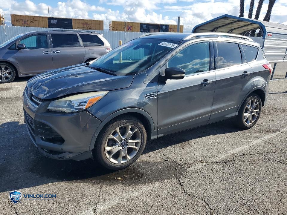 2015 FORD ESCAPE TITANIUM – Lot 49510116 auction photo