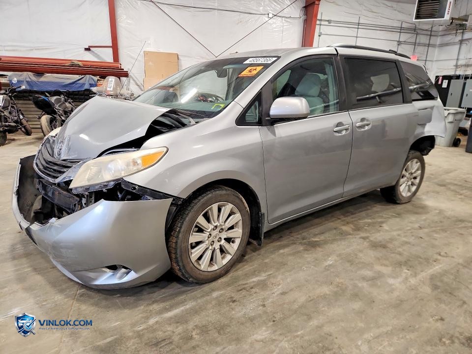 2011 TOYOTA SIENNA LE – Lot 49567366 auction photo