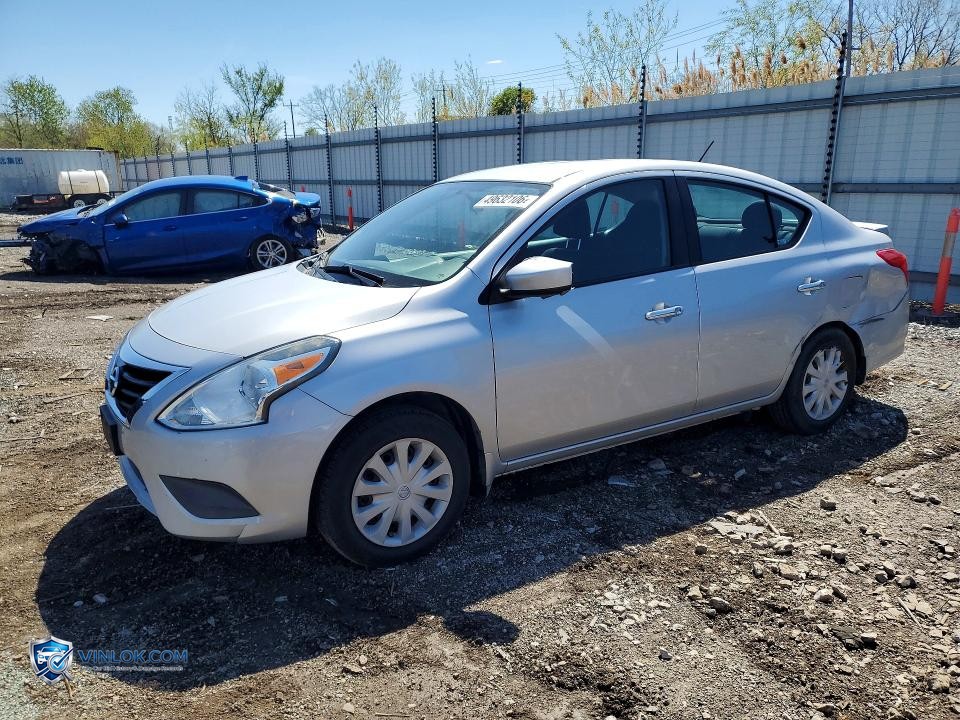2015 NISSAN VERSA 1.6 SV – Lot 49632106 auction photo