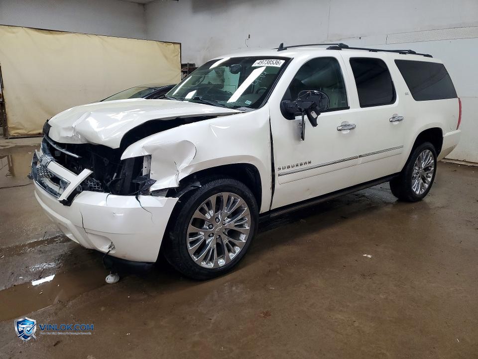 2014 CHEVROLET SUBURBAN K1500 LTZ – Lot 49738536 auction photo