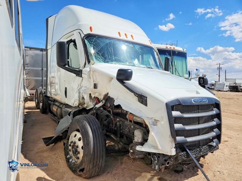 2026 FREIGHTLINER CASCADIA 126 TRUCK CAB AND CHASSIS – Lot 49901286 auction photo