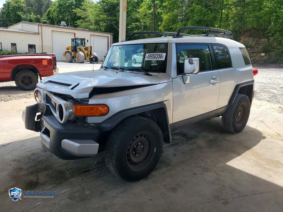 2007 TOYOTA FJ CRUISER BASE – Lot 49950356 auction photo